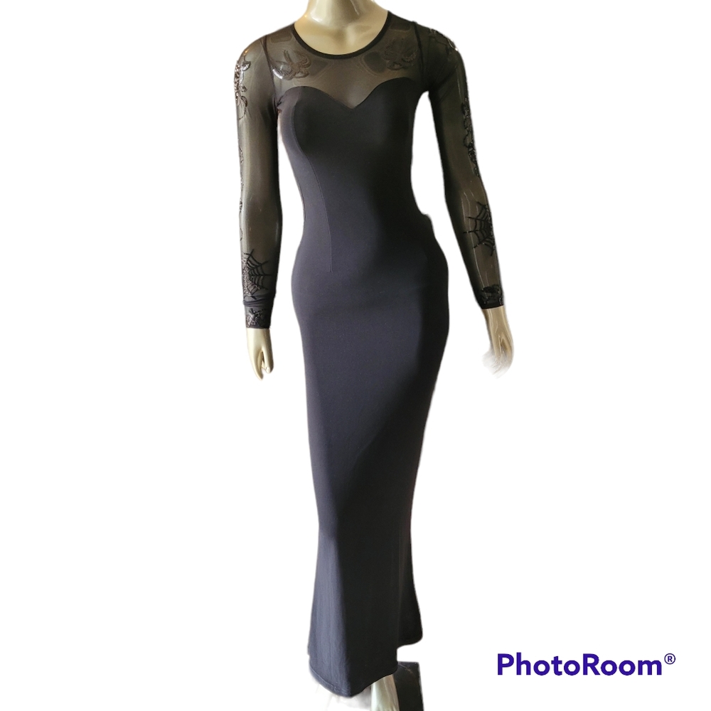 Elegant Black Long Sleeve Dress
